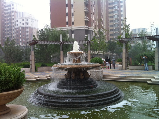雕塑?chē)娙?/><div   id="saiqcc8m62g"   class=